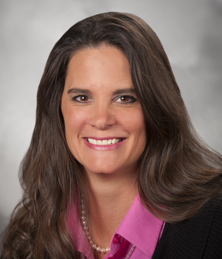 Heidi Steinhebel headshot